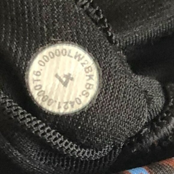 Lululemon Energy Bra *Medium Support Size 4 B–D Cups Leopard Camo Blue Nile - Picture 6 of 6